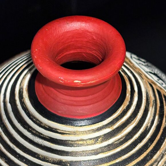 Terracotta Hand Painted Madhubani Matki Shaped Vase, Red, Gold and Black, India - Picture 8 of 10